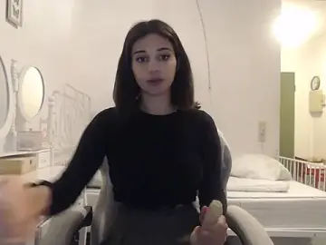 Bellefleurrr  live sex cam