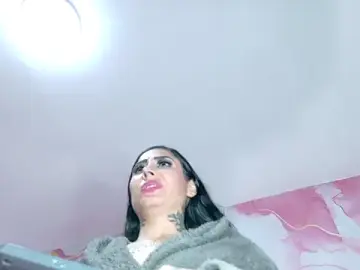 EmiliMontero  live sex cam