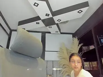 IrisFyre  live sex cam