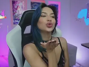 KayraOwen  live sex cam