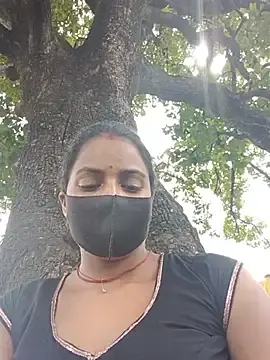 Poojakumari20  live sex cam