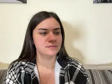 RomaineMuro  live sex cam