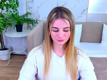 SweetyLicky  live sex cam