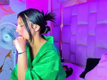 _Luna_Bennett  live sex cam