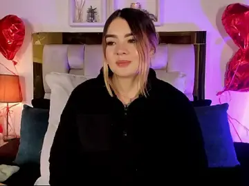 Emmy_r  live sex cam