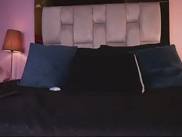Emmy_r  live sex cam