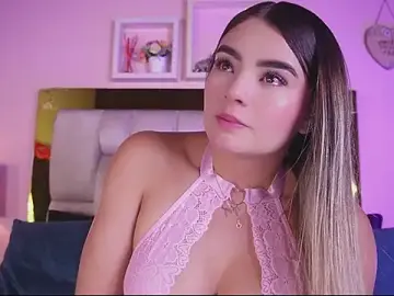 Emmy_r  live sex cam