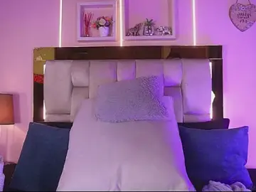Emmy_r  live sex cam