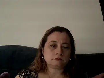 Milagros_latina75  live sex cam