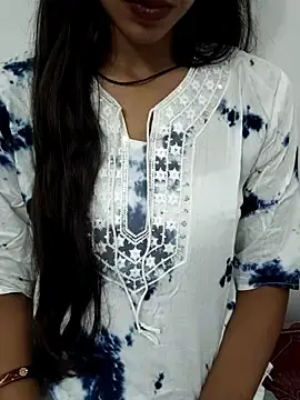 Sezzling_ruhi_  live sex cam
