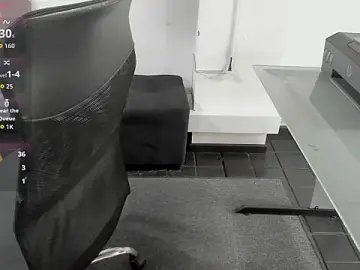 Amy_Kiitty_  live sex cam