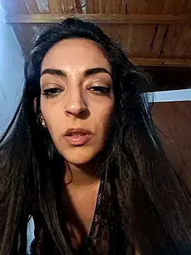 Aveline21  live sex cam