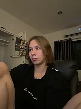 JuicyErika  live sex cam