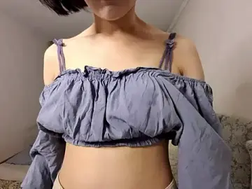 Lyndasilk  live sex cam