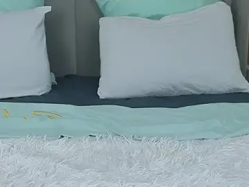 LyraTate  live sex cam