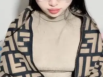 Ninalove_u  live sex cam