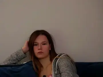TiaGarnsey  live sex cam