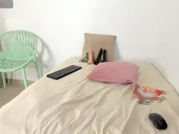 Vicky_Freedom  live sex cam
