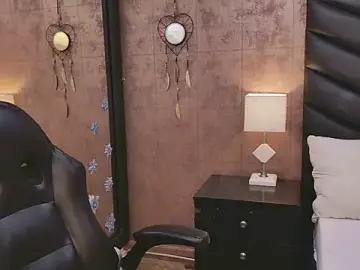 VictoriaHiills  live sex cam