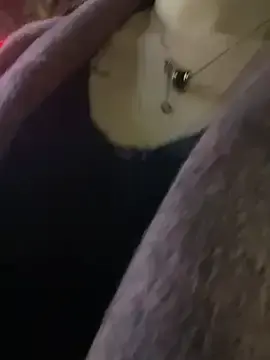 Here-baby  live sex cam