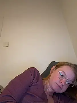 Jannis1992  live sex cam