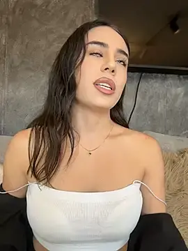 AbyThompson  live sex cam