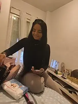 Capri-sexy  live sex cam