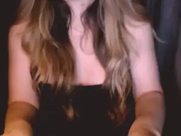 Fiona_cute_2  live sex cam
