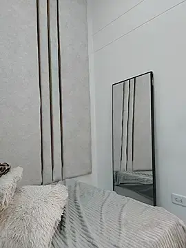 Kaarllary  live sex cam