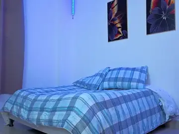 Viktorya_xue  live sex cam