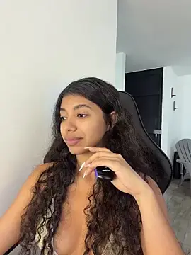 Viktorya_xue  live sex cam