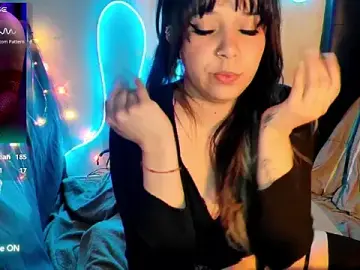 EmilyZoy  live sex cam