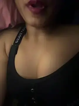 Isha_Bebo  live sex cam