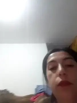 Negritaweed69  live sex cam