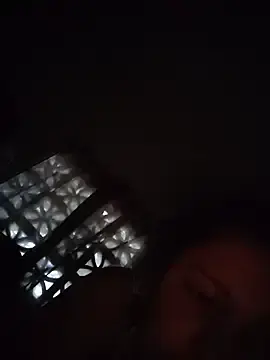 Nicoln0  live sex cam
