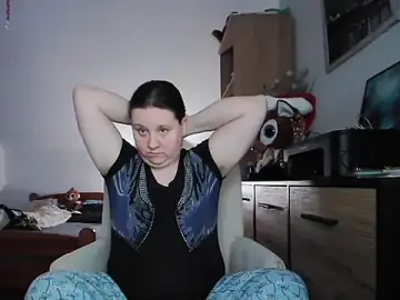 ReifeVenna  live sex cam