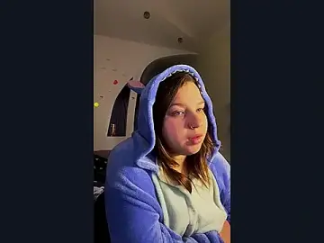 SweetAlissa18  live sex cam