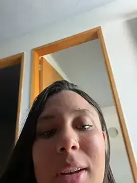 Victoria_Owens  live sex cam