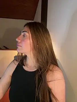 Emmily_d  live sex cam
