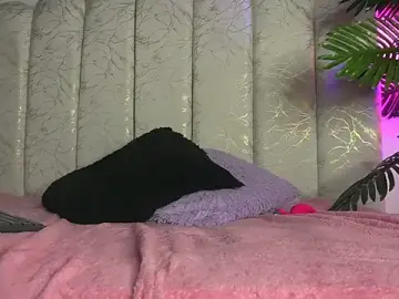 Mia_sweetie1  live sex cam