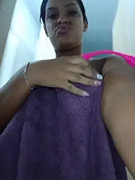 Nashiira_  live sex cam