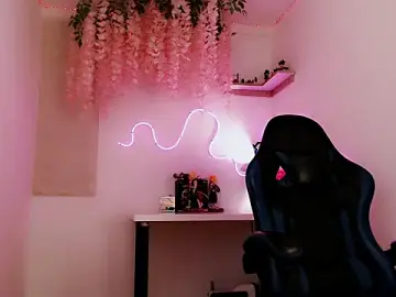 Lunyhose  live sex cam