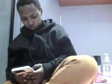 Sexy_jarisan  live sex cam