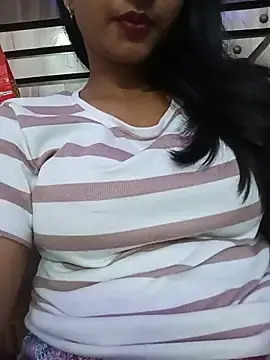 Avii5  live sex cam