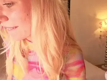 Pureeangel  live sex cam