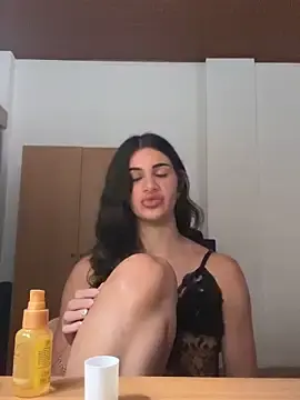 Sarahlfvxo  live sex cam