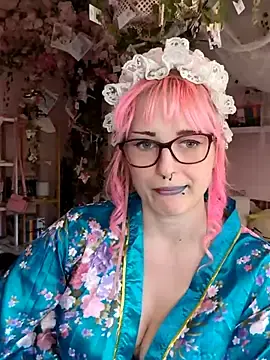 Crazy_yakumi  live sex cam