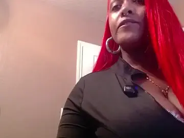 DivineRed  live sex cam