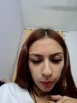 Estrella-Jazmin  live sex cam