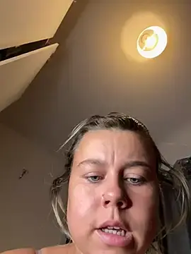 Sexylivvygirl  live sex cam